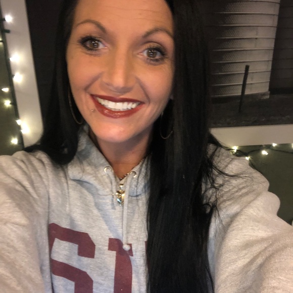 Meet your Posher, Meesha - Picture 2 of 3